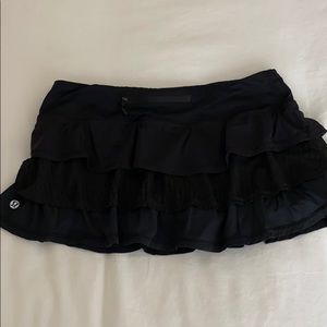 Lululemon Skirt - pleated back